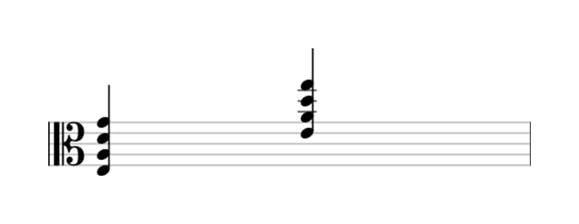 Bladmuziek van het E Vier akkoord in drie octaven (3)